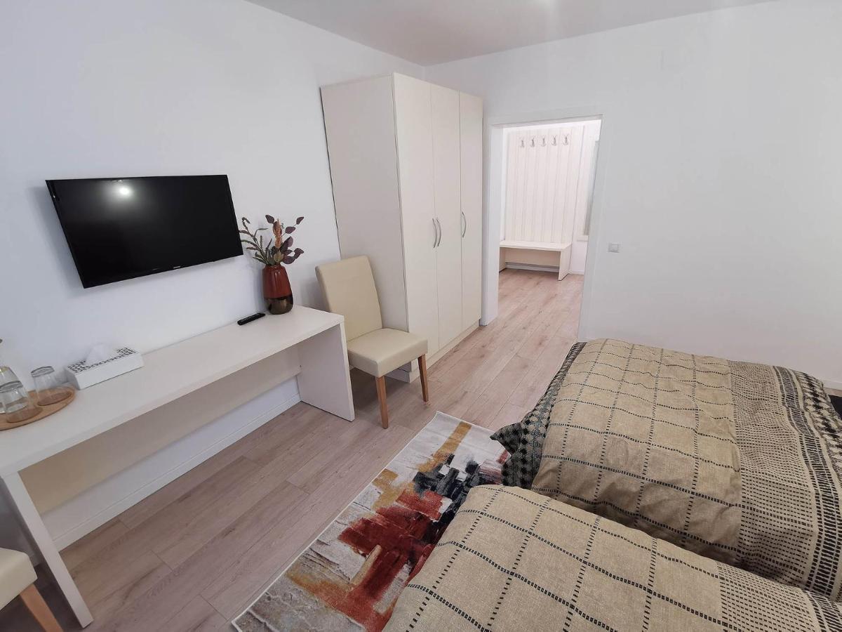 Vila Aras Simeria Extérieur photo