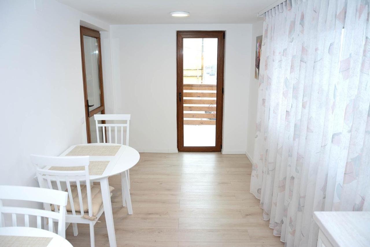 Vila Aras Simeria Extérieur photo