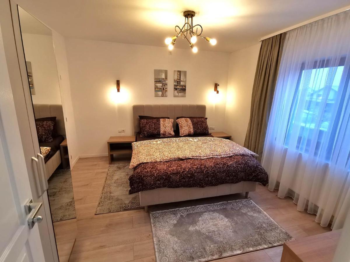 Vila Aras Simeria Extérieur photo